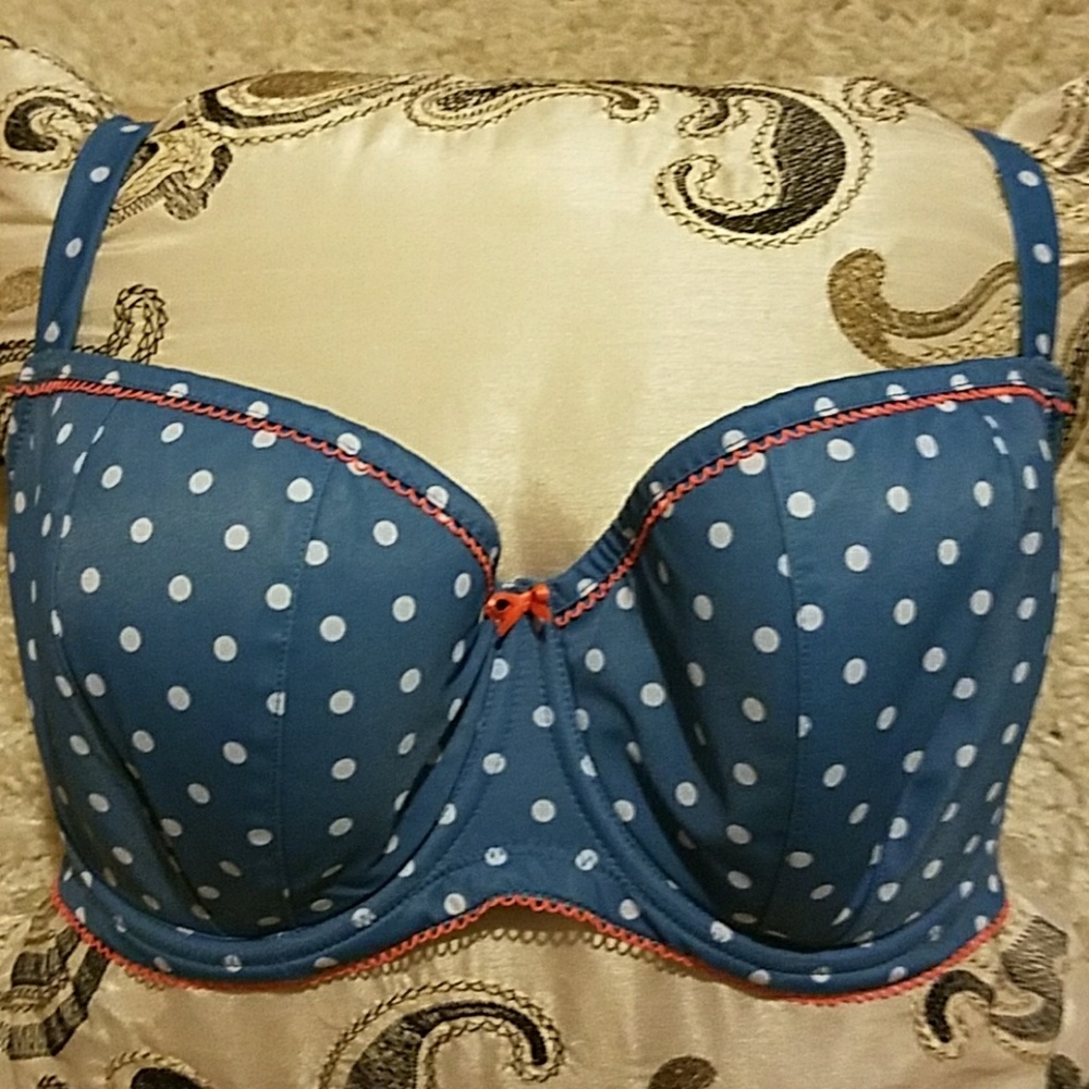 NWOT!! Cleo Mimi 34FF